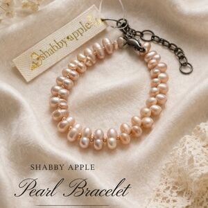Shabby Apple Pearl Bracelet NWT Vintage Inspired Pink Freshwater Style